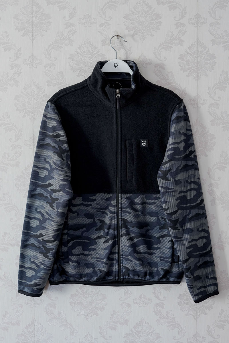 Men's Fleece/Cotton Blend Layered Camo Jacket with inner fur